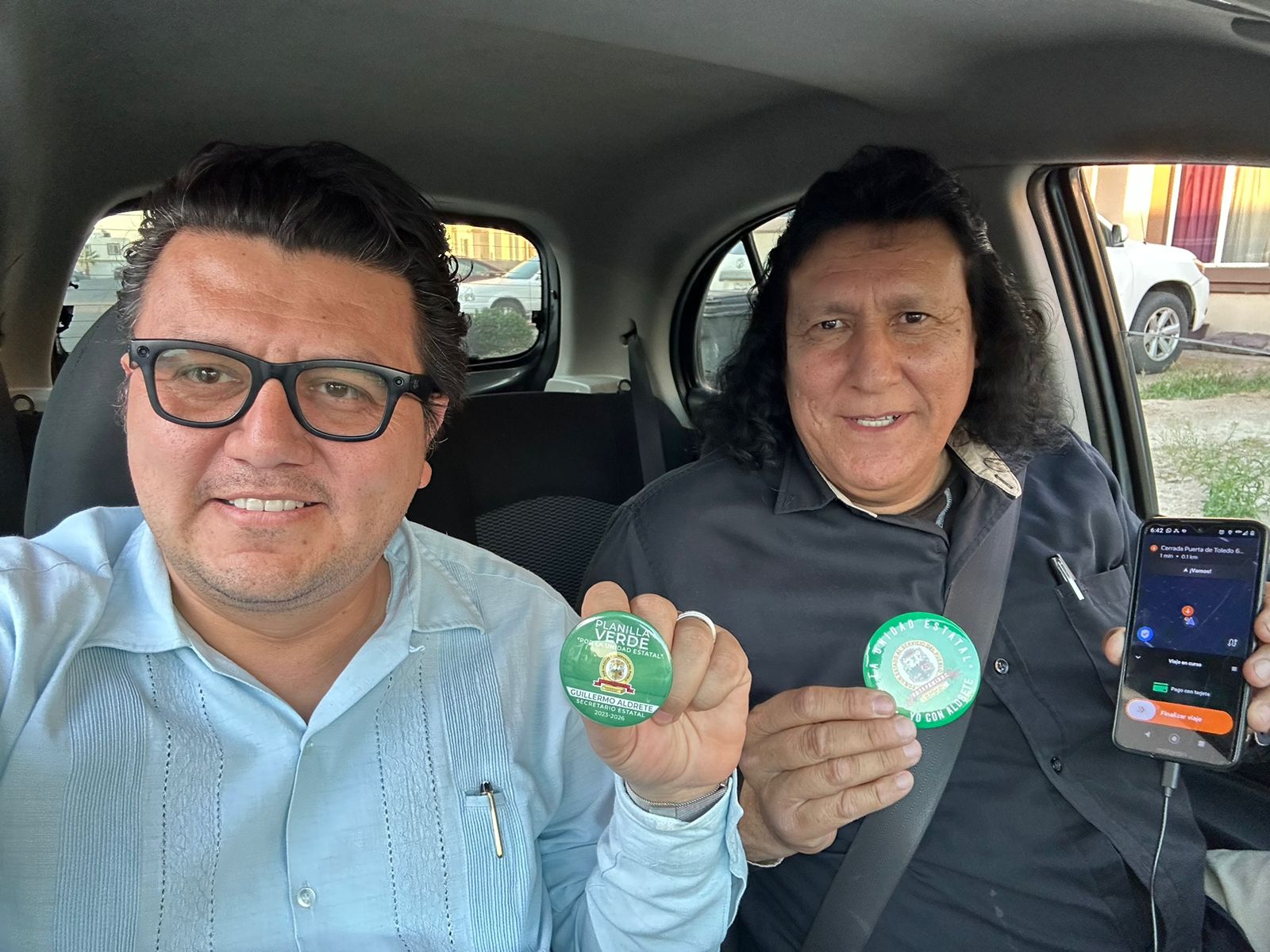 Funcionario municipal con la Verde de Bonilla