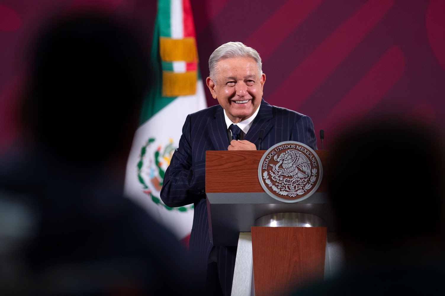 ¿Quién se queda con el dinero robado a México? 1 dinero mexico AMLO