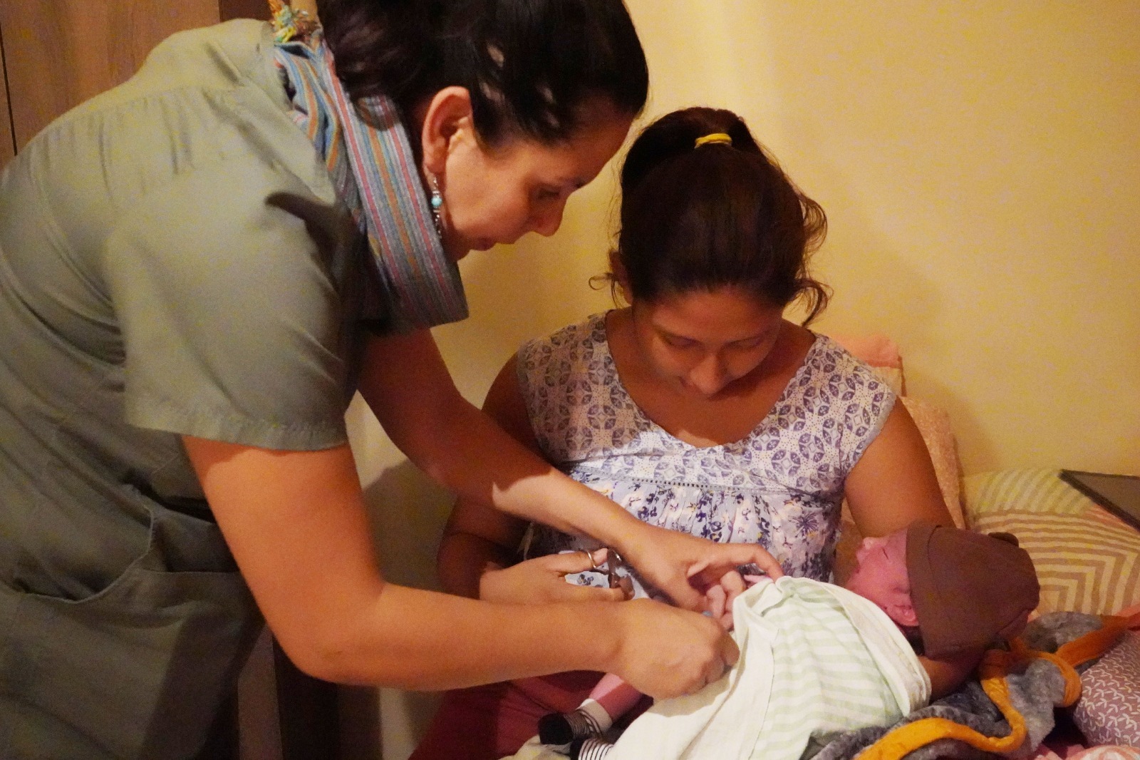 Mujeres Migrantes: Nacer en el agua 4 5 11