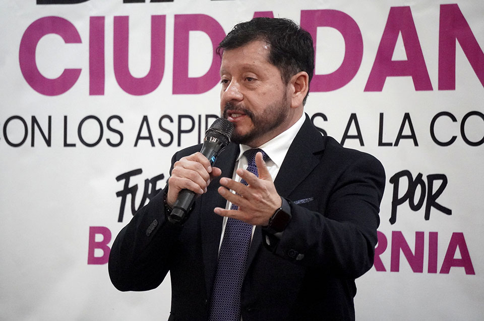 Armando Arjona