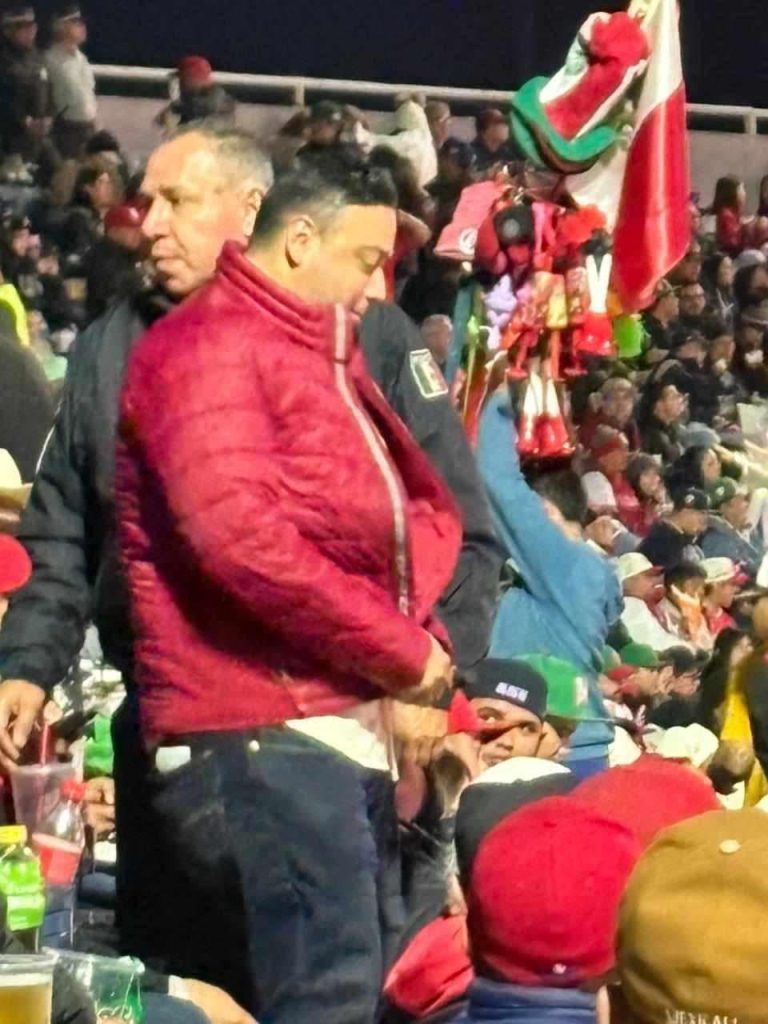 Suspenden a funcionario por agredir a joven en Serie del Caribe 1 IMG 2089 1