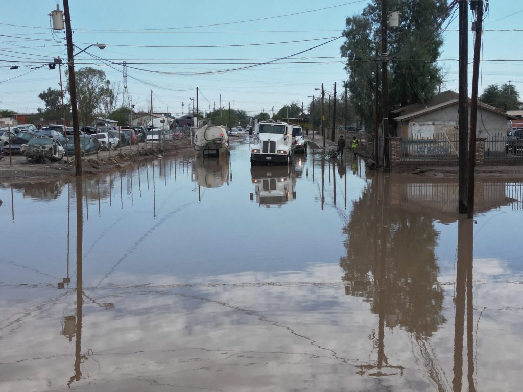 Tormenta eléctrica nuevamente genera estragos en Mexicali 4 WhatsApp Image 2025 09 22 at 1.43.17 PM
